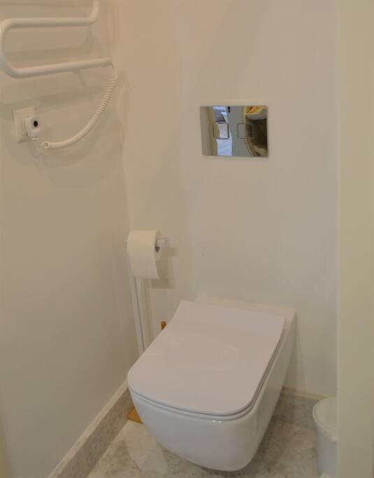 Luxury Apartment With A Balcony And View In Riga Old Town 外观 照片